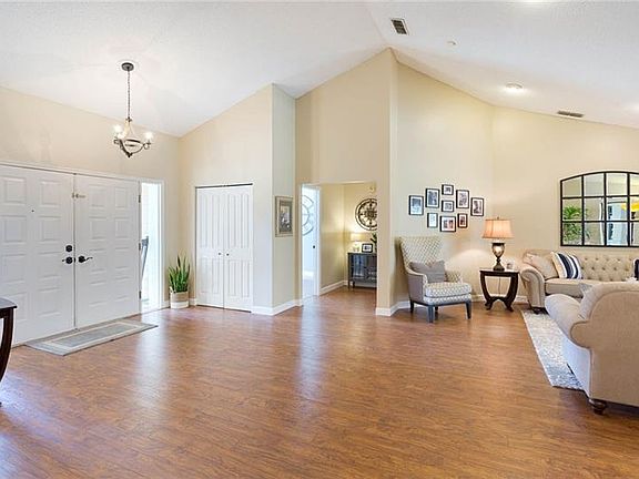 4th image of 3311 Cheviot Dr