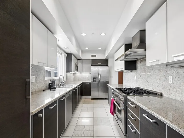 1409 S Westgate Ave #301 — Photo 11