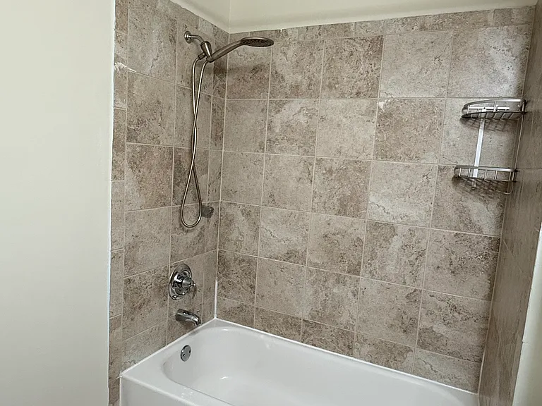 2nd Bathroom - Upper Level