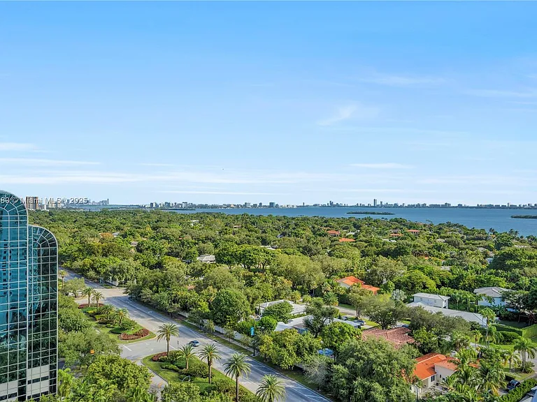 4250 Biscayne Blvd #1116 — Photo 23