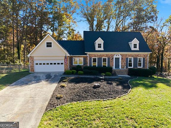 2nd image of 2334 Pine Point Dr