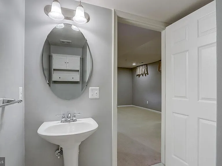 1709 Hayle Dr — Photo 47