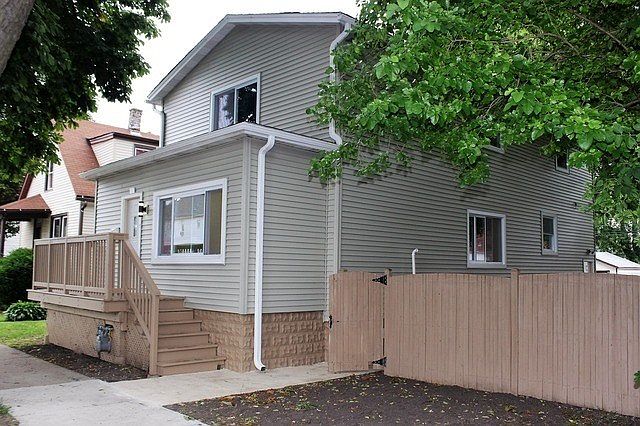 1st image of 339 28th Ave