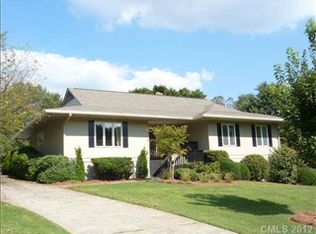 1008 Colony Ct, Gastonia, NC 28056