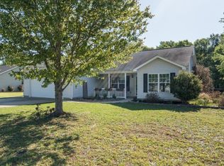 434 Mandys Meadow Dr, Inman, SC 29349
