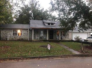 443 4th St, Henderson, TN 38340