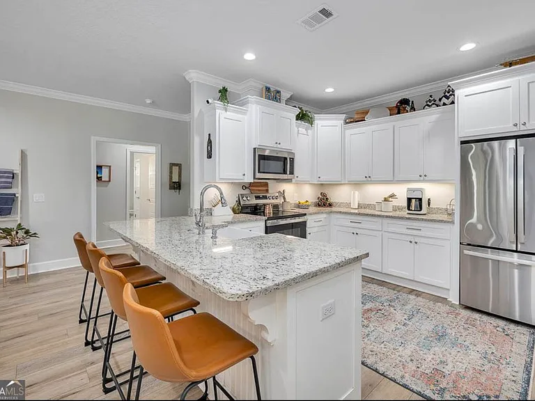 176 Verano St — Photo 22
