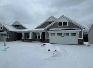 6553 Timber Crest Dr NE, Rockford, MI 49341