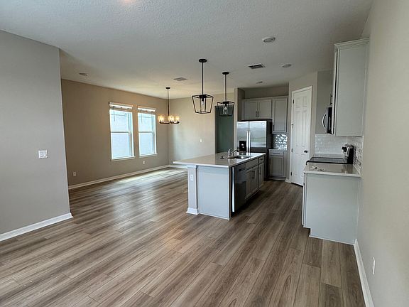 5th image of 4940 Citrus Leaf Blvd
