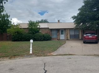 3700 Joshua Ct, Arlington, TX 76016