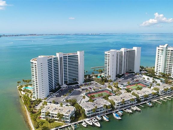 2nd image of 888 Boulevard Of The Arts APT 902