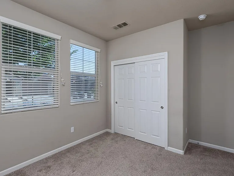3720 Griffith Ave — Photo 8
