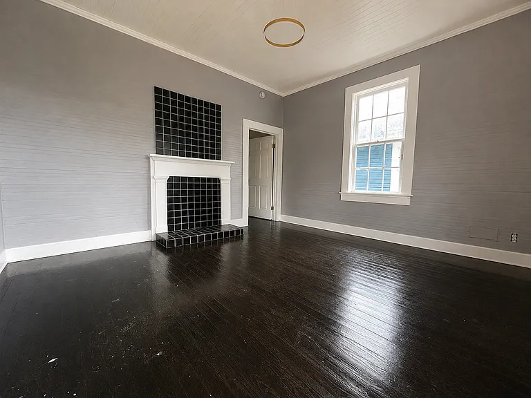 1304-1306 Hercules St — Photo 6