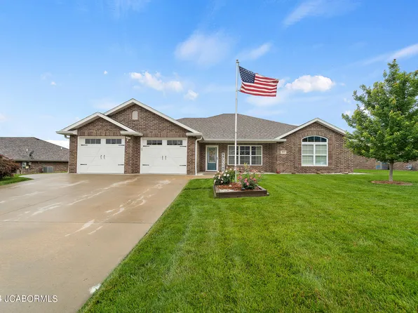 814 Jace Dale Ct, Jefferson City, MO 65109