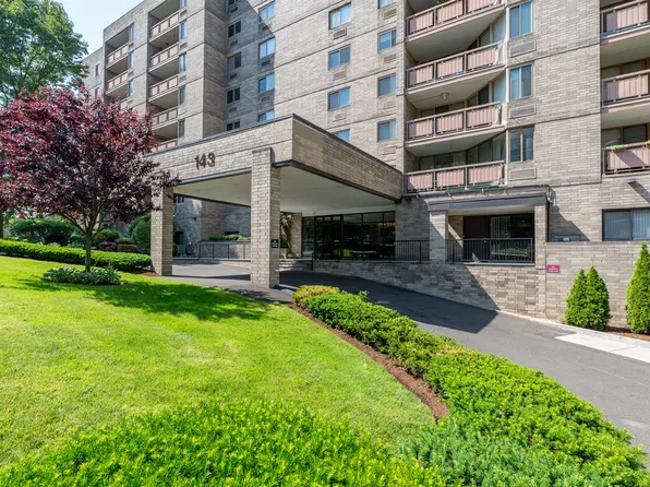 143 Hoyt Street #3L, Stamford, CT 06905