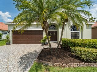 142 Derby Ln, Royal Palm Beach, FL 33411