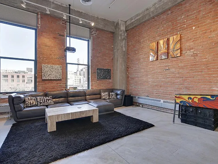 250 Park Ave #213 — Photo 2