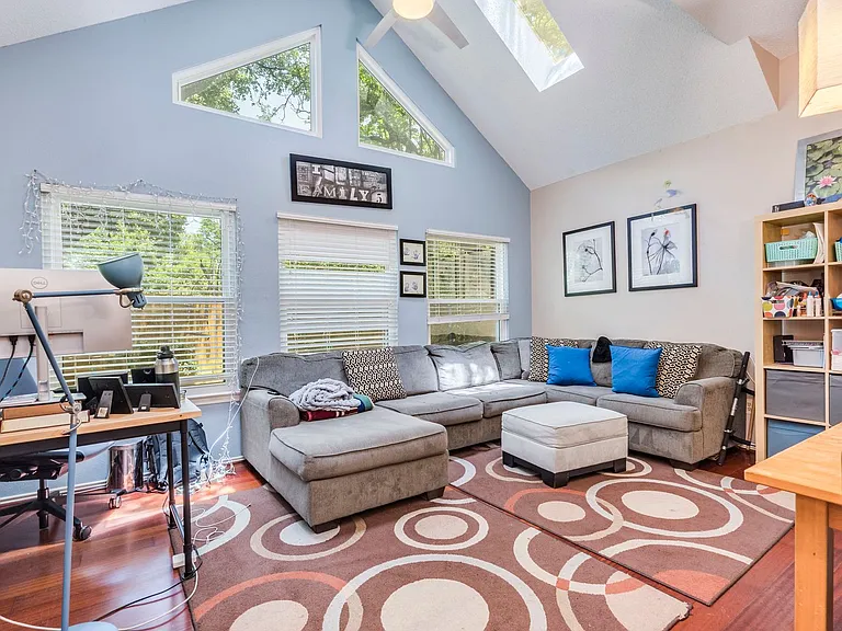 10803 Sans Souci Pl — Photo 11