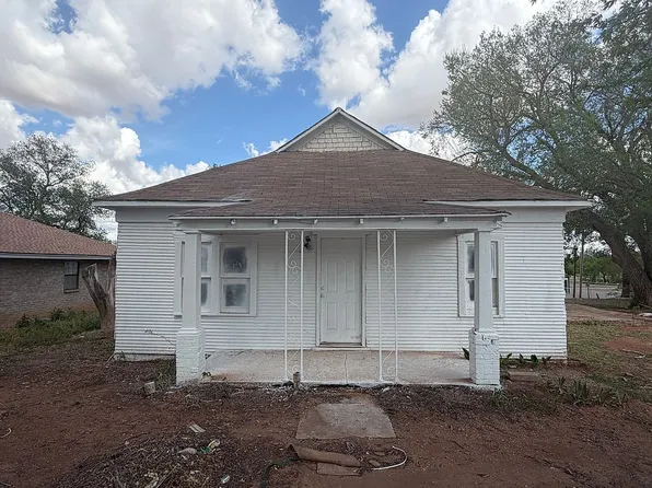 822 N Adams Ave, Elk City, OK 73644