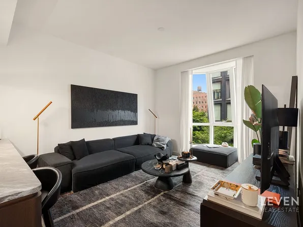 515 W 18th St APT 321, New York, NY 10011