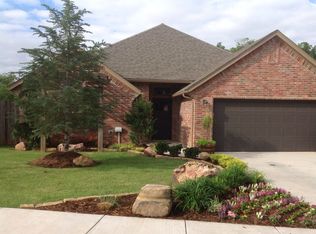 232 Asher Ct, Moore, OK 73160