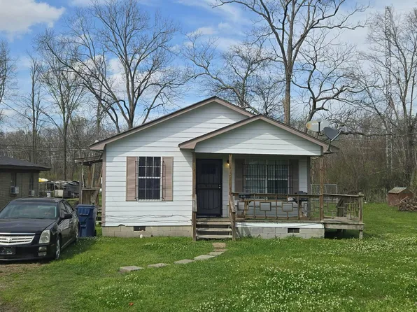 915 Jones St, Tallulah, LA 71282