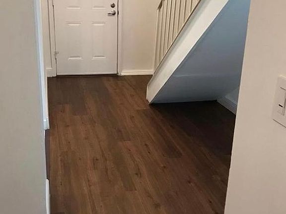 5th image of 9357 Fontainebleau Blvd #304