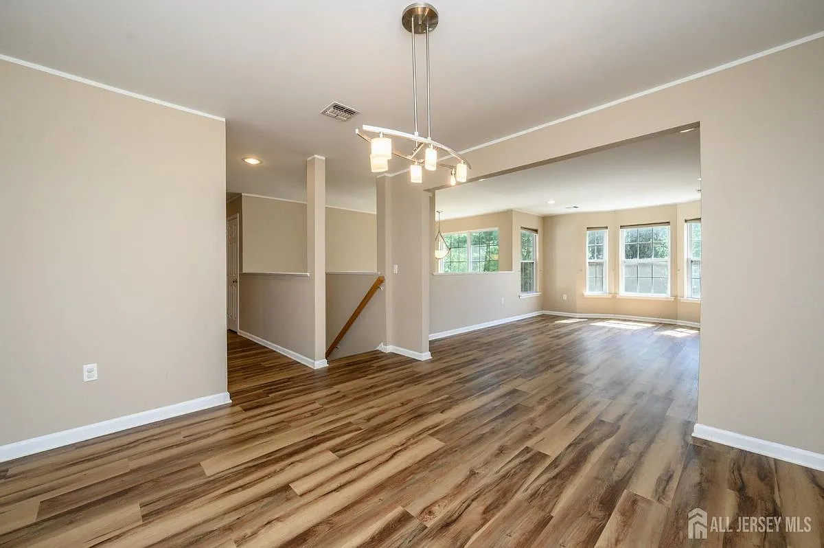 2 bed, 2.0 bath, 1532 sqft, $2,800 — Photo 4
