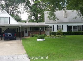 2016 S Windsor Dr, Springfield, MO 65807