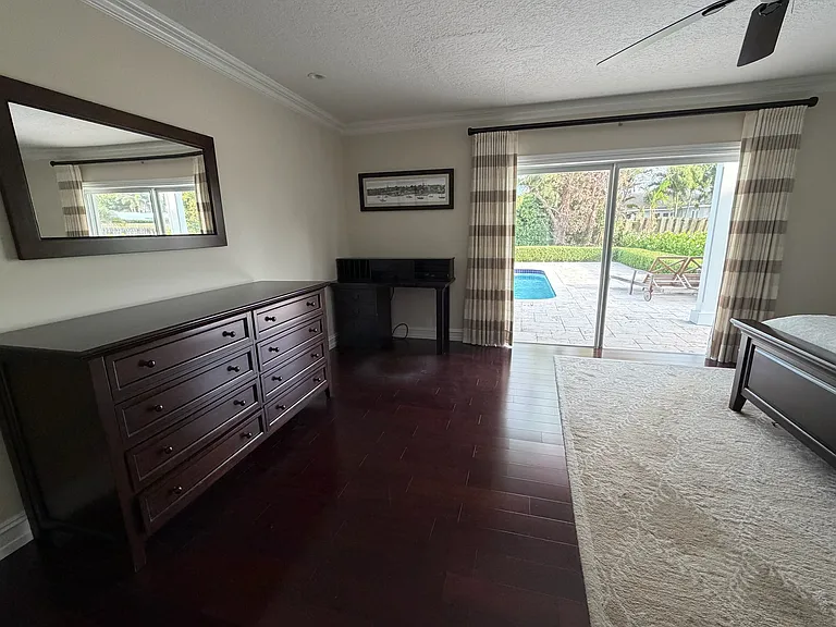 248 Codrington Dr — Photo 10