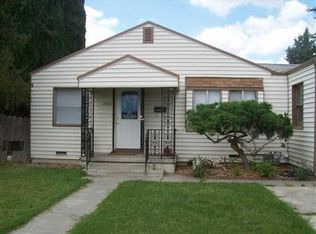 2063 Webb St, Stockton, CA 95205
