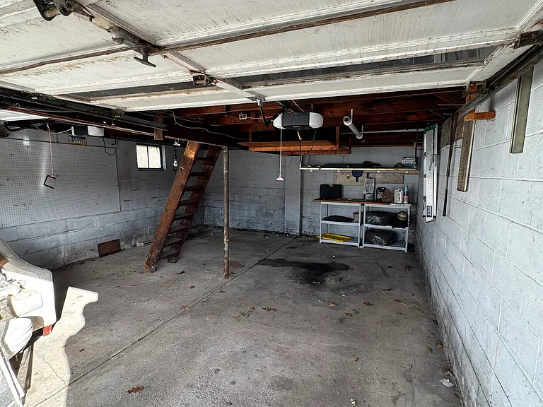 210 Cavitt Ave #1 — Photo 11