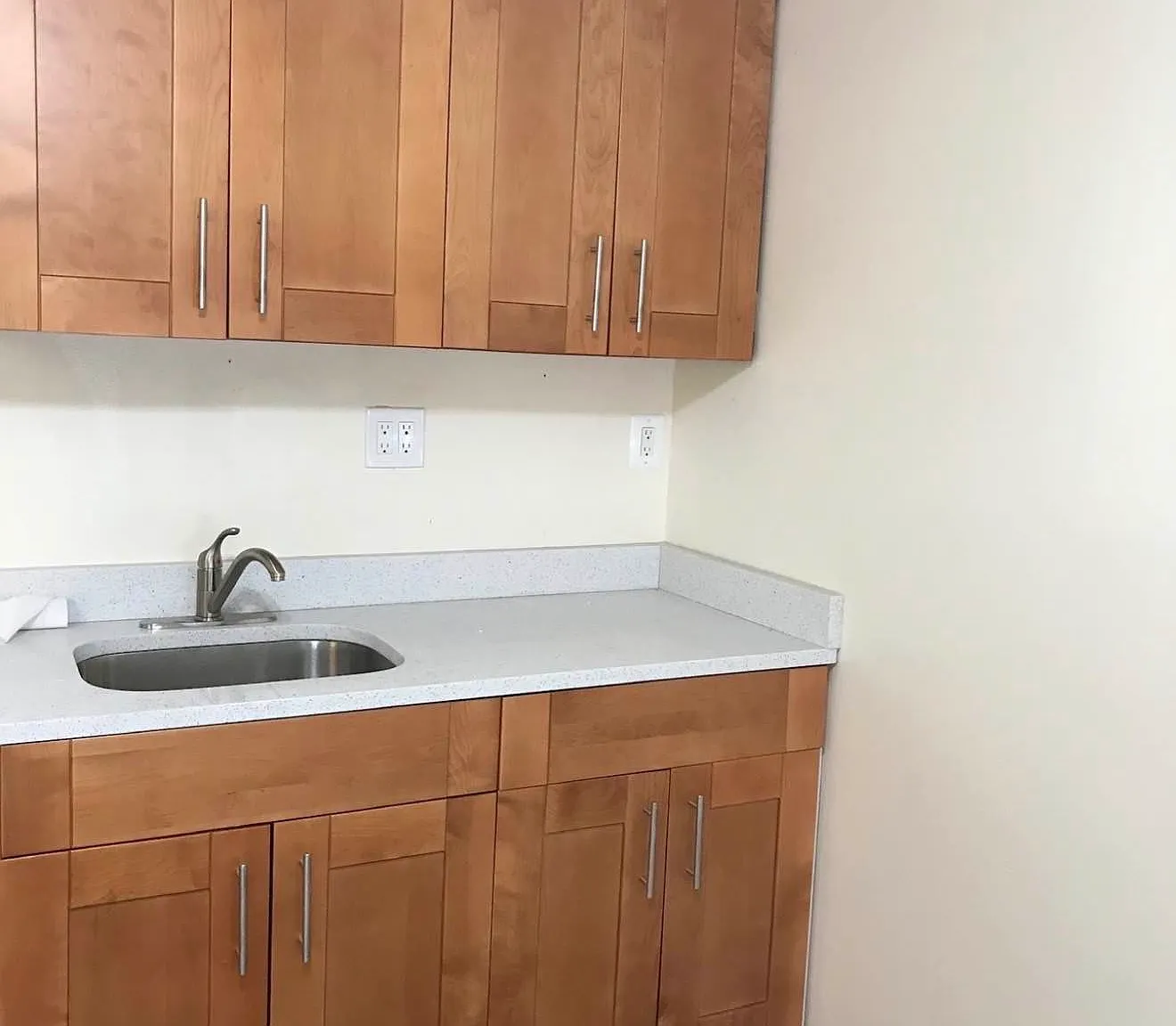 35-18 215th Place — Photo 1