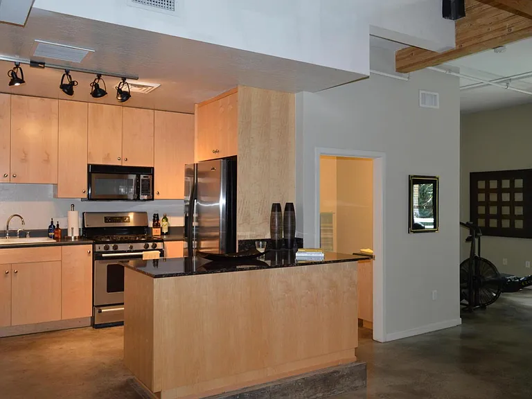 914 E Osborn Rd #211 — Photo 6