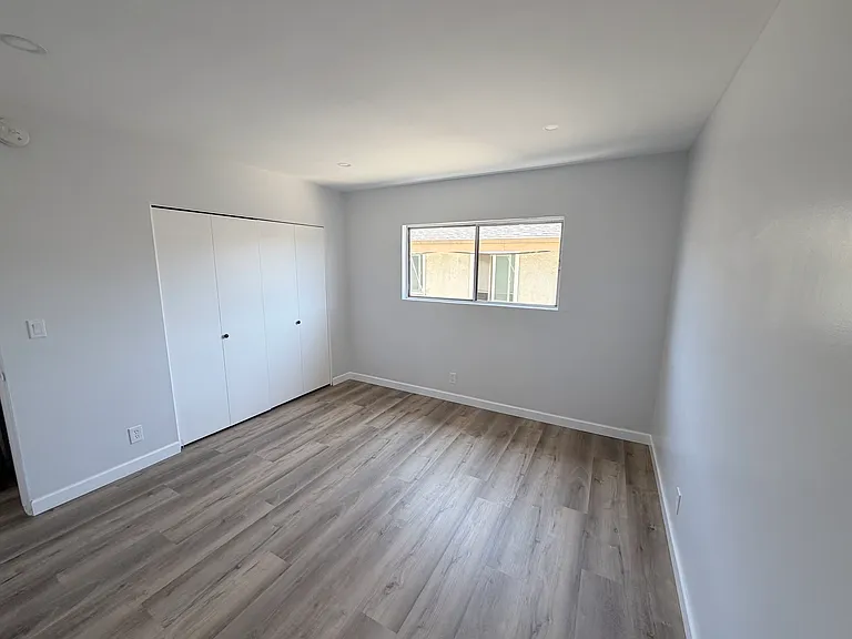 1223 N Kingsley Dr #7 — Photo 28