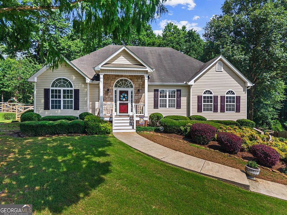 1st image of 208 Stonegate Ct