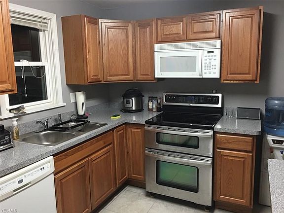 3rd image of 4376 Kimmich Dr