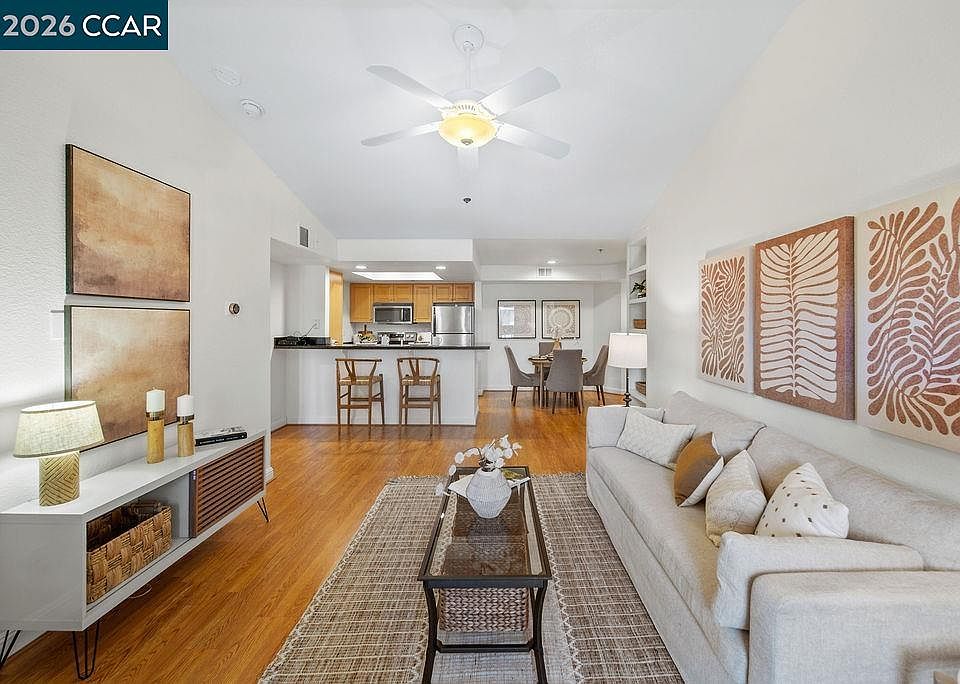 1st image of 2530 Oak Rd APT 303