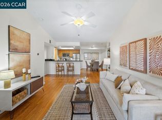 2530 Oak Rd APT 303, Walnut Creek, CA 94597