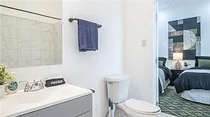 2833 S Derbigny St — Photo 14