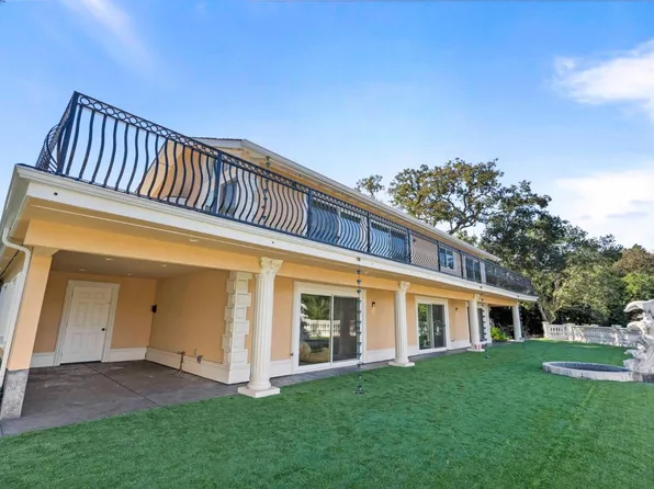 4100 Old Adobe Rd, Palo Alto, CA 94306