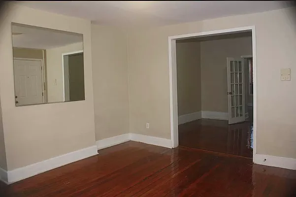 Rented by R New York | media 6