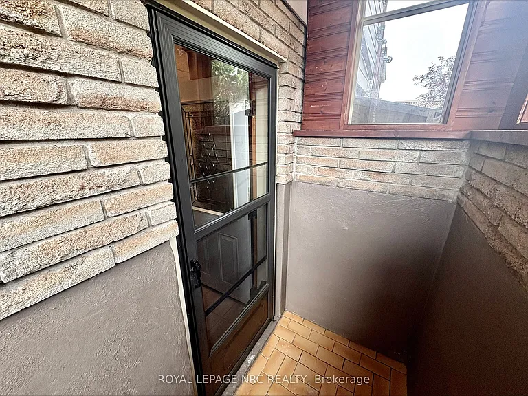 7151 Maywood St #LOWER LEVEL — Photo 9