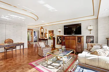 Sold by SW Realty Capital LLC