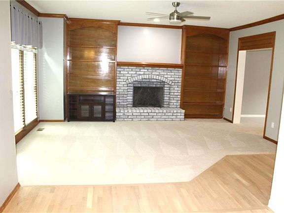 3rd image of 5211 W 156th St
