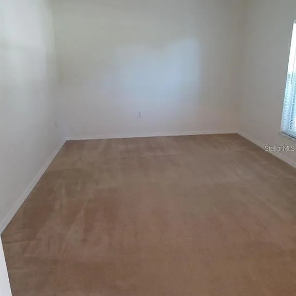 63 Bannbury Ln — Photo 10