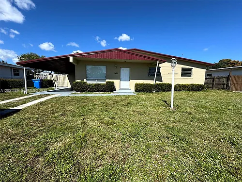 3421 SW 32nd Ct Photo 1