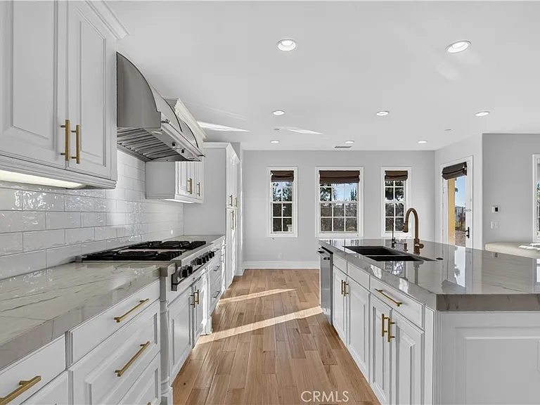 19 Bell Pasture Rd — Photo 16
