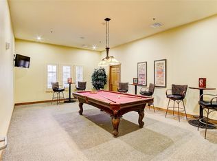 8760 Center Pkwy #236, Elk Grove, CA 95758