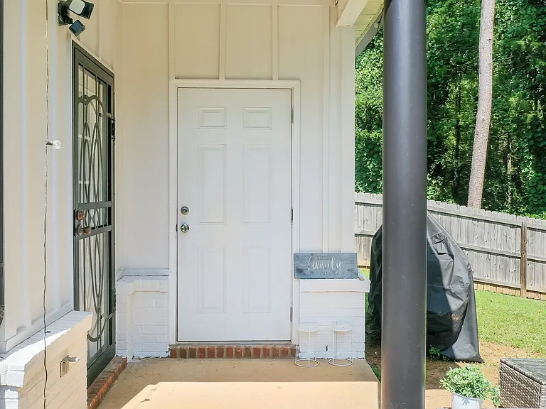 724 Ellis St — Photo 5